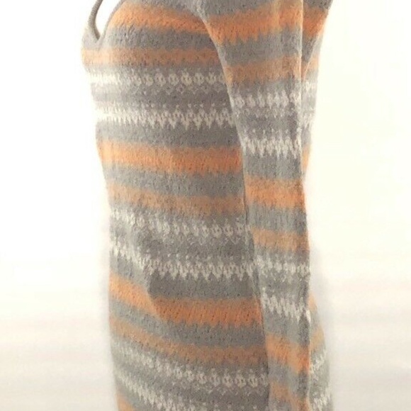 FREE PEOPLE SWEATER MEDIUM Size LONG SLEEVE KNIT - Picture 2 of 3